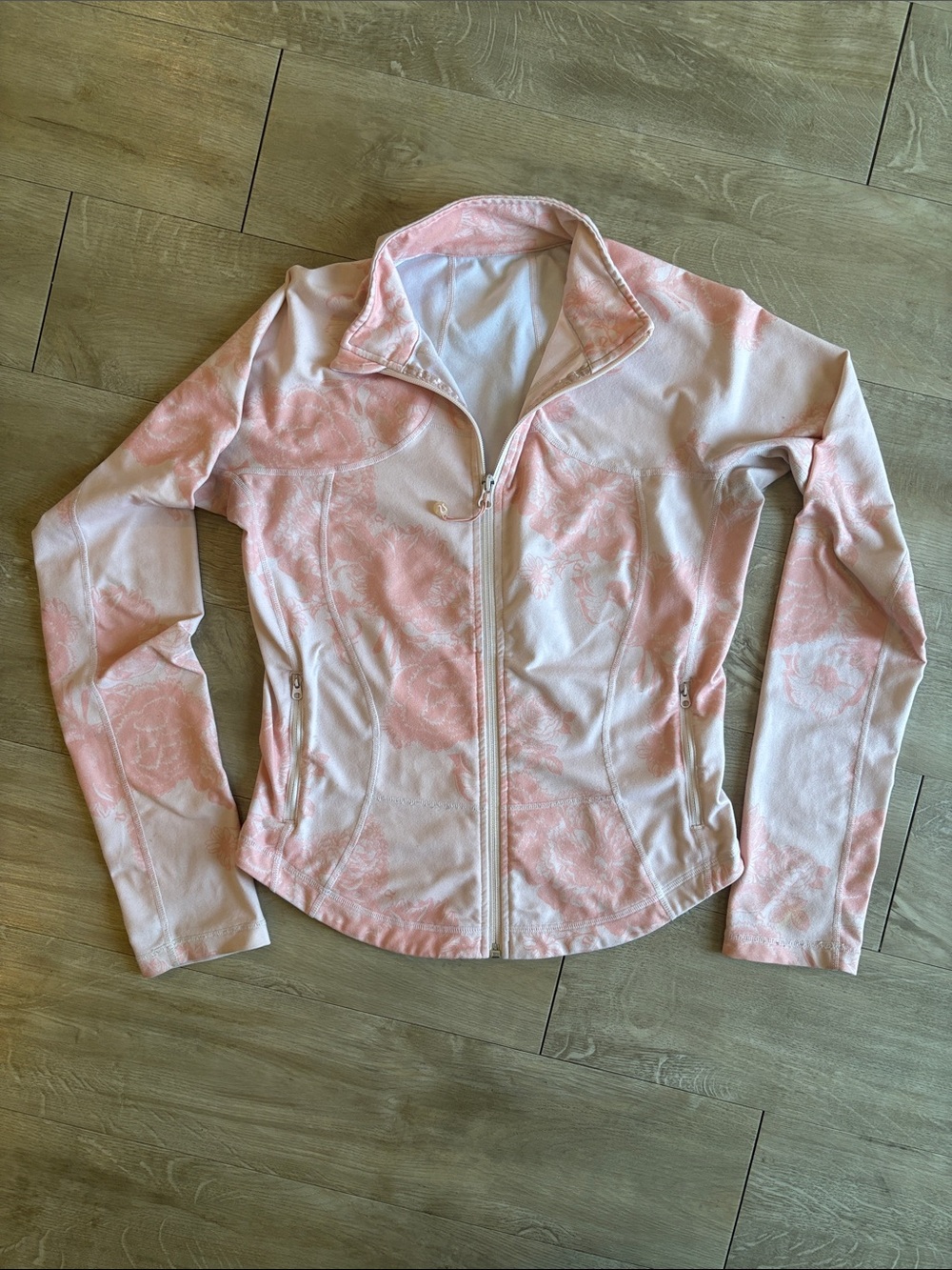 Lululemon Pink Floral-Print Define Jacket Full Zip PTP 19”